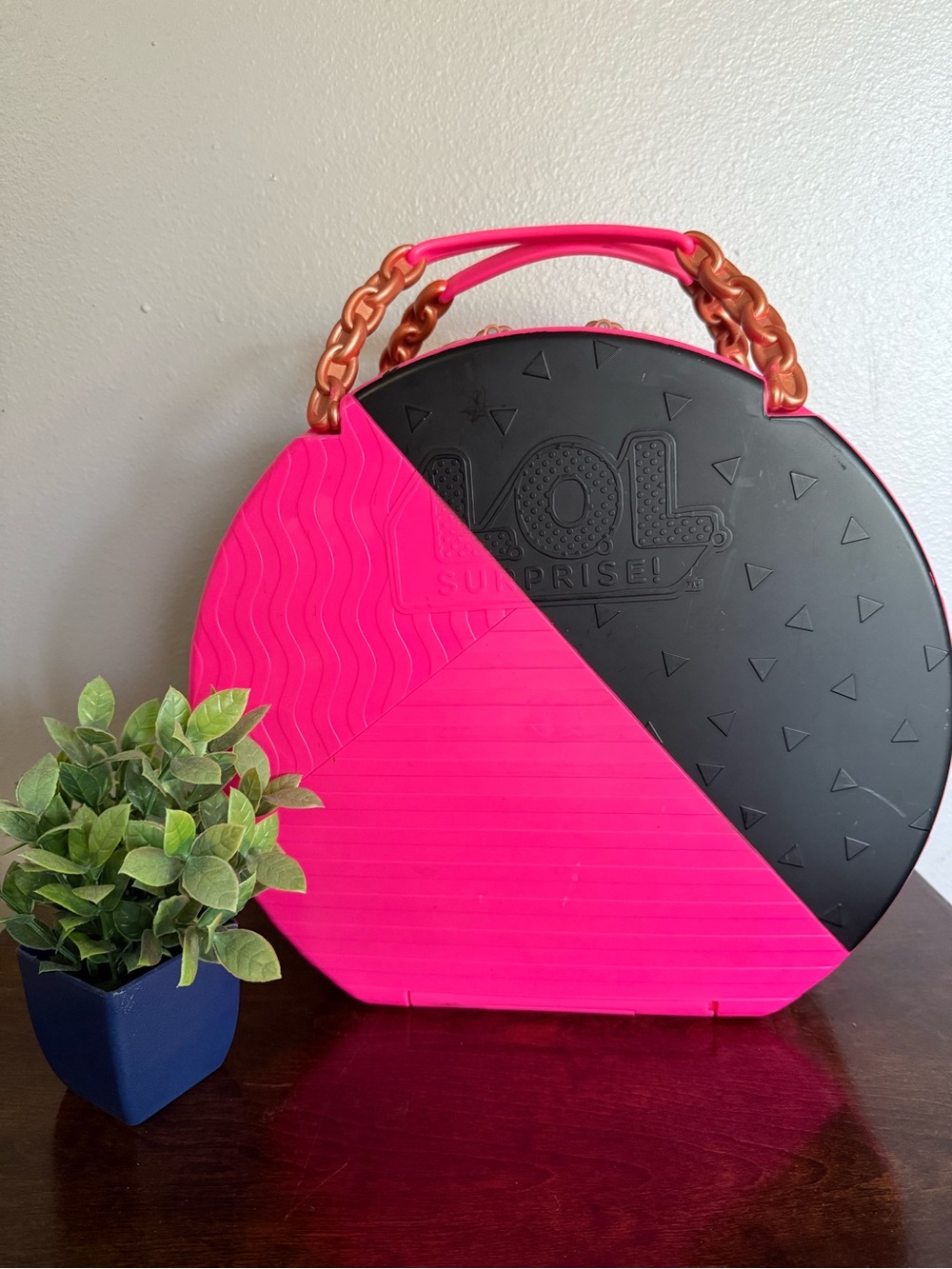 💖 L.O.L. Surprise! Glamper-Style Carrying Case Playset